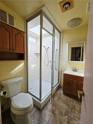 186 5th Avenue, Monrovia, CA 91016
