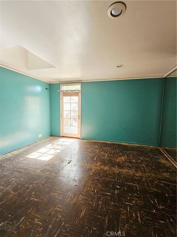 186 5th Avenue, Monrovia, CA 91016