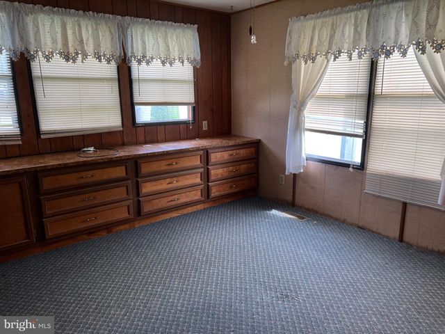 768 E GARDEN RD #76, Vineland, NJ 08360