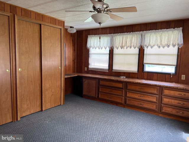 768 E GARDEN RD #76, Vineland, NJ 08360