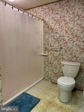 768 E GARDEN RD #76, Vineland, NJ 08360