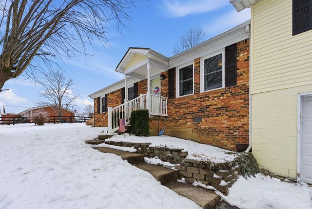 1746 Barnes Mill Road, Richmond, KY 40475