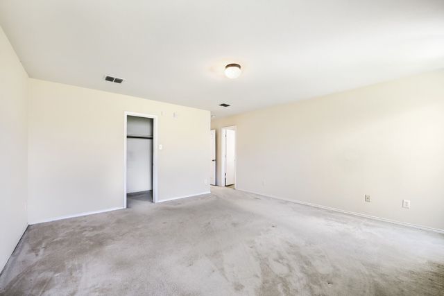16909 Fenwick Court, Fort Worth, TX 76247