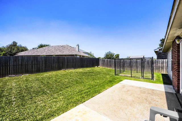 16909 Fenwick Court, Fort Worth, TX 76247