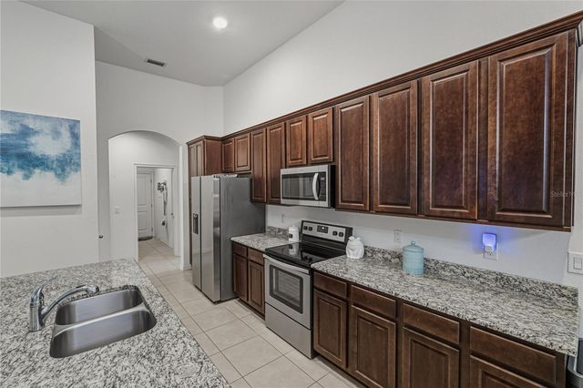 6414 DOE PATH COURT, Wesley Chapel, FL 33545