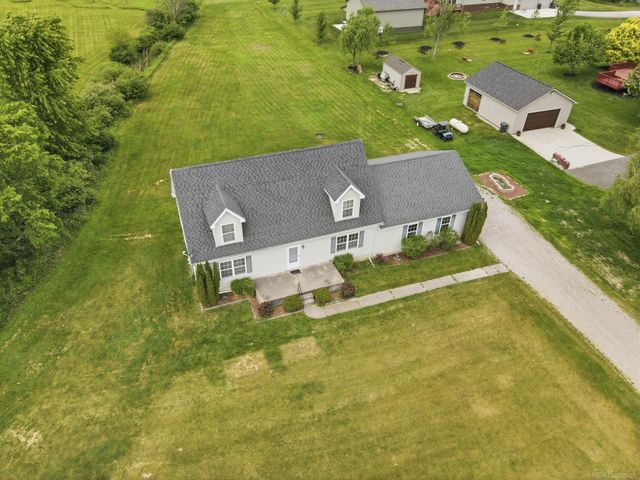 70897 Place Road, Richmond, MI 48062