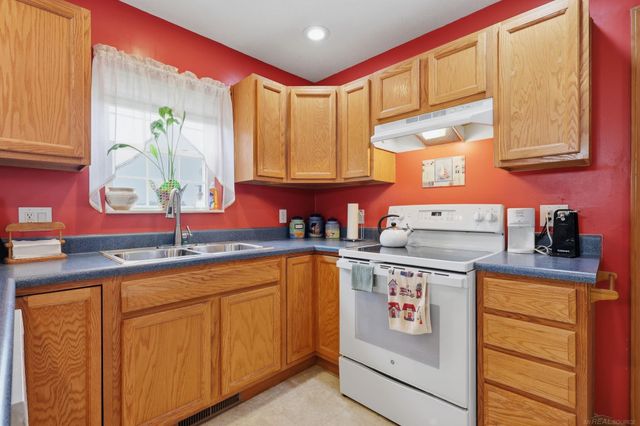 70897 Place Road, Richmond, MI 48062
