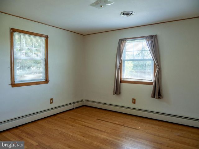 26906 CLARKSBURG RD, Damascus, MD 20872