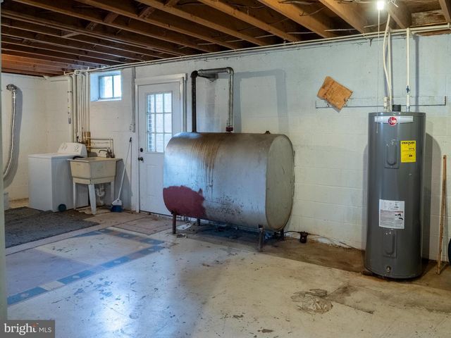 26906 CLARKSBURG RD, Damascus, MD 20872