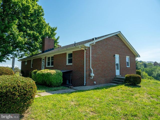 26906 CLARKSBURG RD, Damascus, MD 20872
