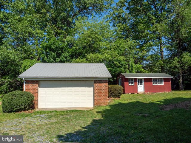 26906 CLARKSBURG RD, Damascus, MD 20872