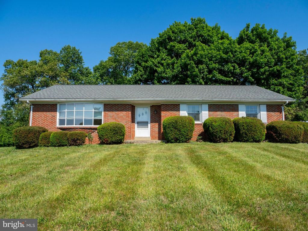 26906 CLARKSBURG RD, Damascus, MD 20872