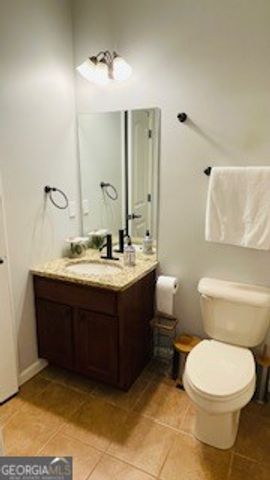 1877 Appaloosa Run Trail, Buford, GA 30519