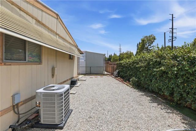 1251 E Lugonia 88, Redlands, CA 92374