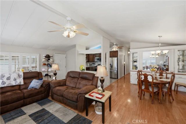 1251 E Lugonia 88, Redlands, CA 92374