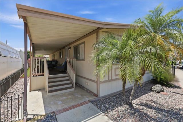 1251 E Lugonia 88, Redlands, CA 92374