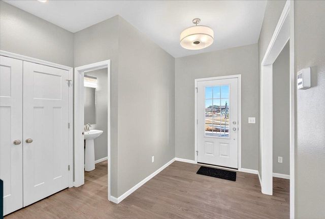 533 Redan Drive, Verona, WI 53593