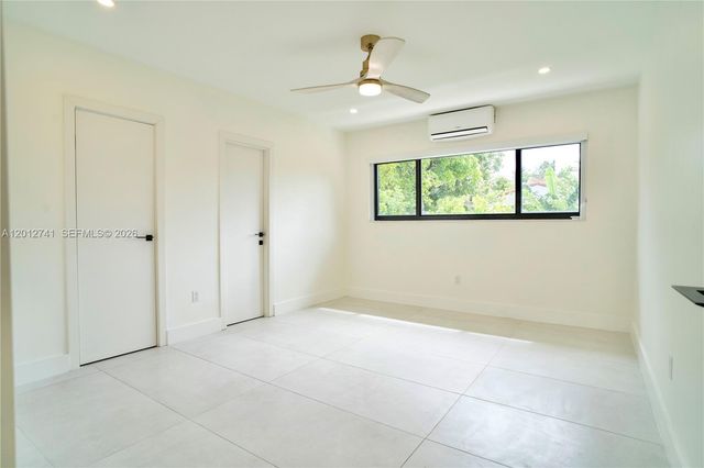 8811 Carlyle Ave, Surfside, FL 33154