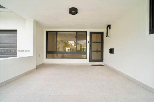 8811 Carlyle Ave, Surfside, FL 33154