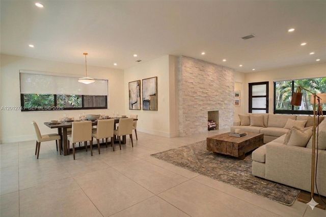 8811 Carlyle Ave, Surfside, FL 33154