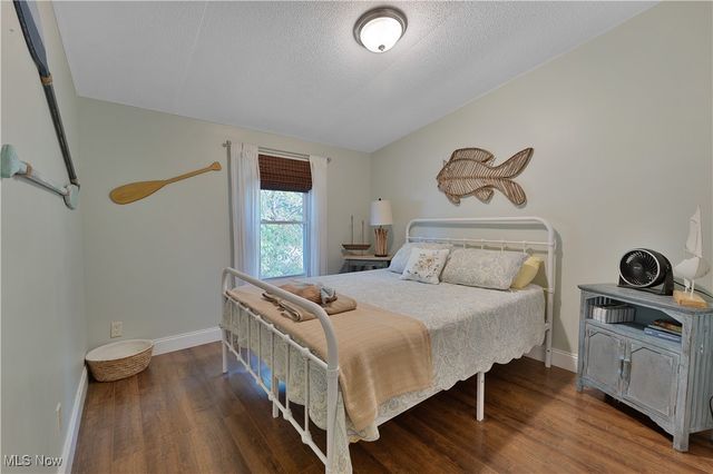 5114 University Drive, Geneva On The Lake, OH 44041