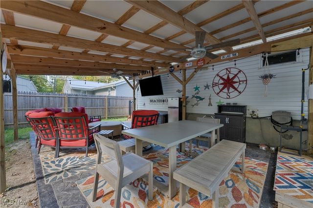 5114 University Drive, Geneva On The Lake, OH 44041