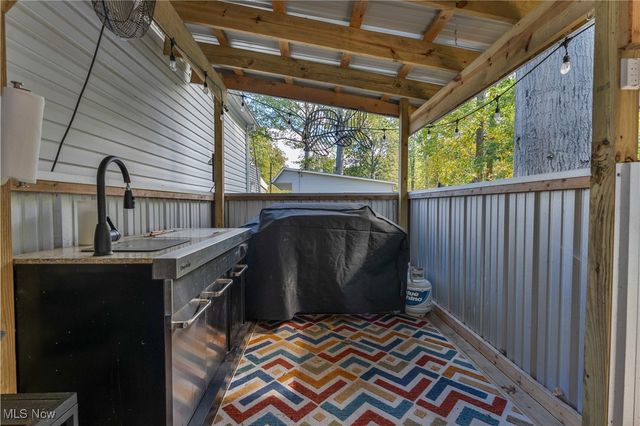 5114 University Drive, Geneva On The Lake, OH 44041