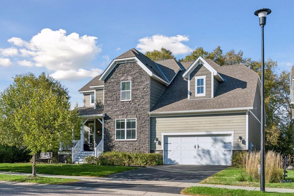 1078 Rosemary Circle, Chaska, MN 55318 — exterior