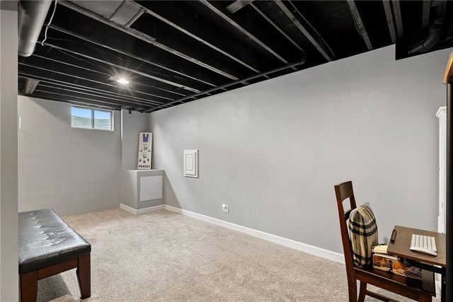 15444 S Wyandotte Drive, Olathe, KS 66062