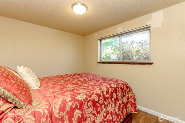 5709 N 13th Street, Tacoma, WA 98406