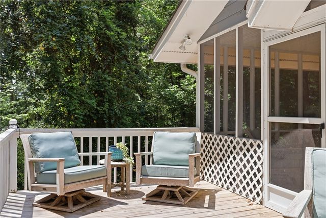 675 Currahee Ridge Road, Toccoa, GA 30577