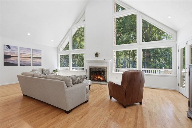 675 Currahee Ridge Road, Toccoa, GA 30577