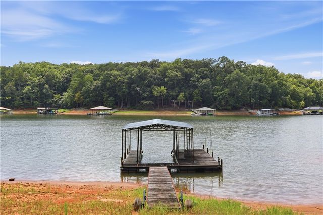 675 Currahee Ridge Road, Toccoa, GA 30577