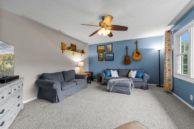 3617 Ensign Avenue N, New Hope, MN 55427