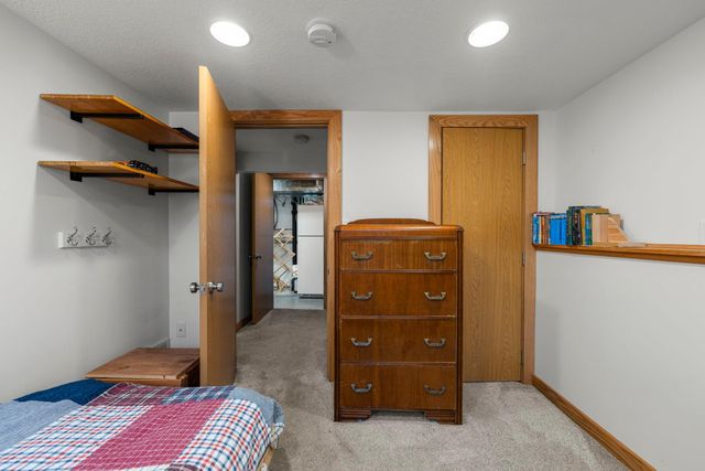 3617 Ensign Avenue N, New Hope, MN 55427