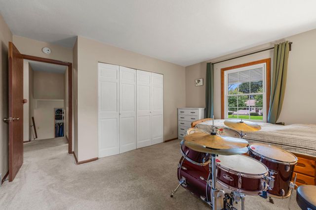 3617 Ensign Avenue N, New Hope, MN 55427