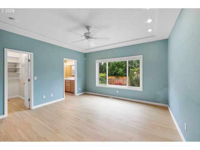 19623 TONI Ct, Oregon City, OR 97045