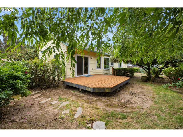 19623 TONI Ct, Oregon City, OR 97045
