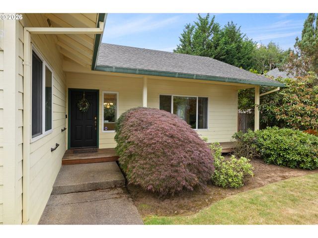 19623 TONI Ct, Oregon City, OR 97045