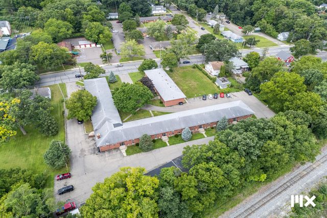2907 S Burdick Street, Kalamazoo, MI 49001
