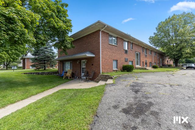 2907 S Burdick Street, Kalamazoo, MI 49001