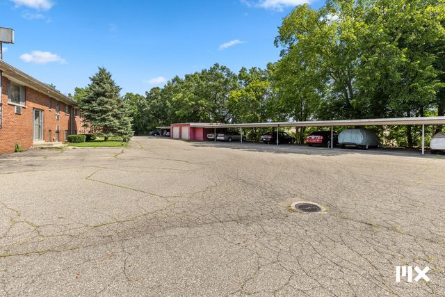 2907 S Burdick Street, Kalamazoo, MI 49001