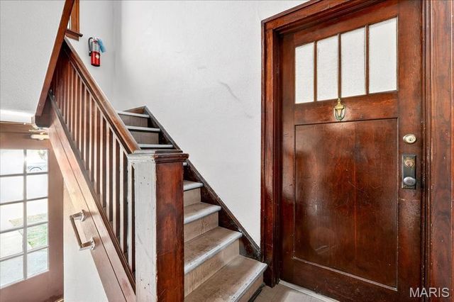 4932 Pernod Avenue, St Louis, MO 63139
