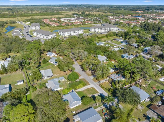 2135 79th Ct, Vero Beach, FL 32966