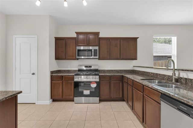 7571 Fettle Lane, Conroe, TX 77304