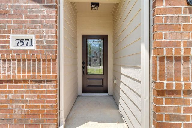 7571 Fettle Lane, Conroe, TX 77304