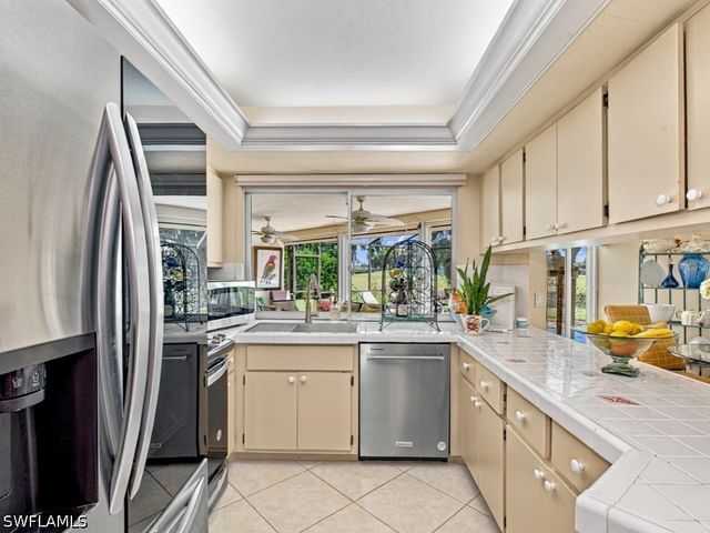 394 Bay Meadows DR, Naples, FL 34113