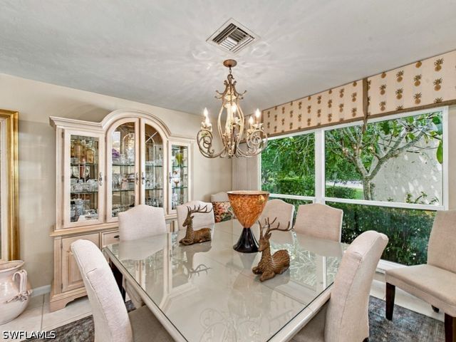 394 Bay Meadows DR, Naples, FL 34113