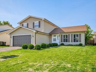 191 Pebblecreek Trail, Carol Stream, IL 60188