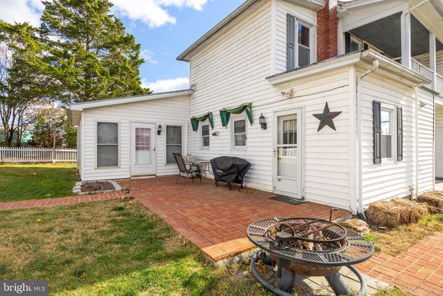 24295 SENEDO RD, Woodstock, VA 22664